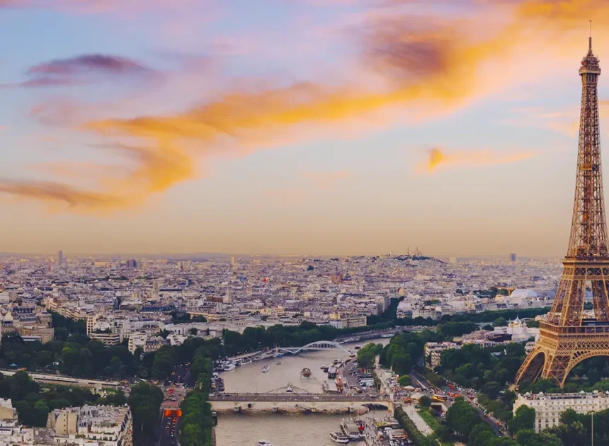 Start Your Paris 2024 Journey Right: Why Book Your Airport Transfer Early? – Jayride.com